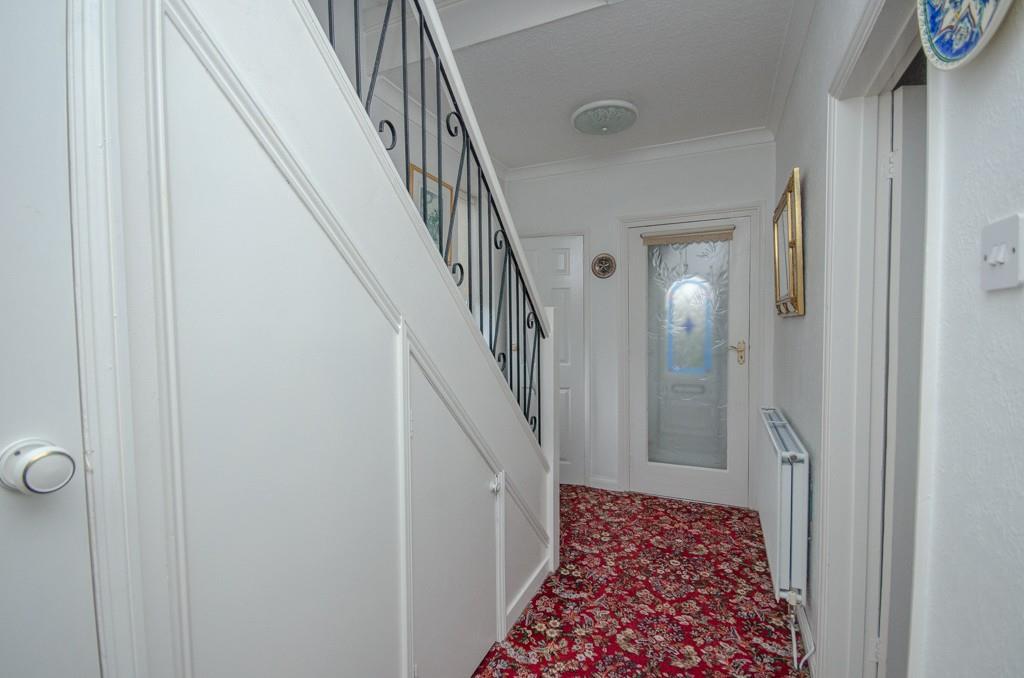 Entrance hall.jpg