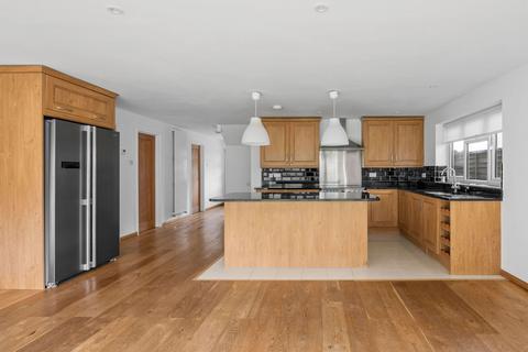 5 Wren Place, Brentwood, CM14 4HS