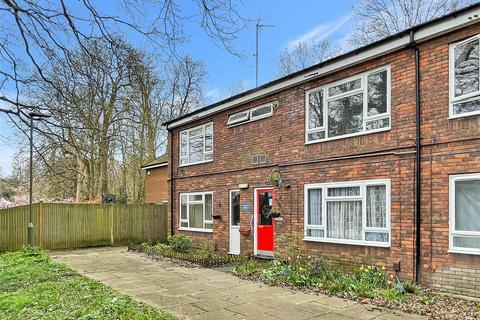 1 bedroom flat for sale, Ravensbourne Avenue, Shortlands, BR2