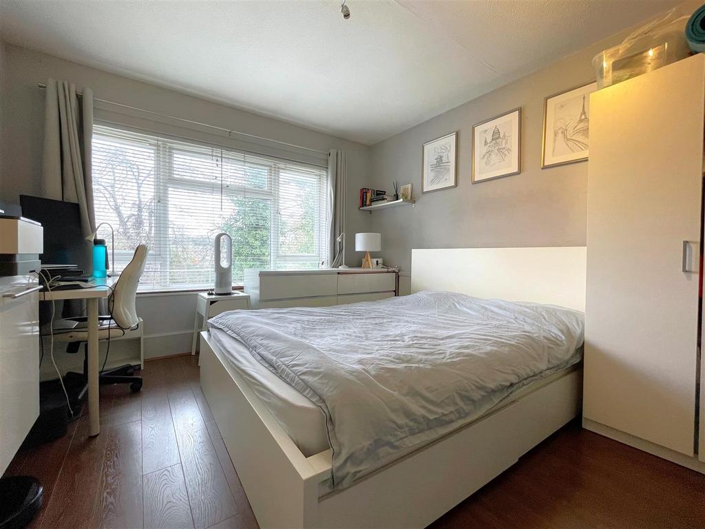 Bedroom.jpg