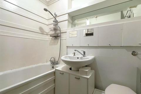 173 Ravensbourne Avenue, Bromley, BR2 0BX