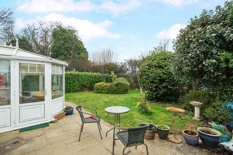 2 bedroom detached house for sale, The Common, Godalming GU8
