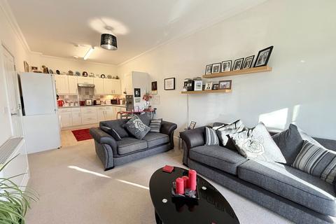 2 bedroom retirement property for sale, Phoenix House, Swallows Meadow, Shirley