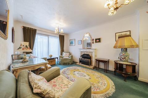 2 bedroom retirement property for sale, Beech Court, Tower Street