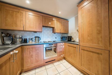2 bedroom flat for sale, Broadway, Ealing, London, W13