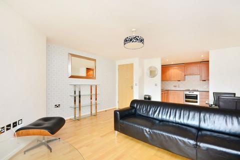 Broadway, Ealing, London, W13