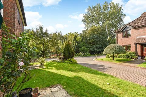 2 bedroom retirement property for sale, Carters Meadow, Charlton, Andover