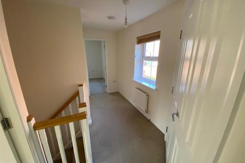 32 Sunloch Close, Burbage, Hinckley, LE10 2TT