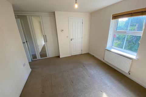 32 Sunloch Close, Burbage, Hinckley, LE10 2TT