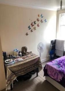 2 bedroom flat to rent, Cranbourne Road, Barking, Barking, IG11