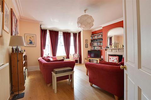 4 bedroom maisonette for sale, Endwell Road, Bexhill-On-Sea