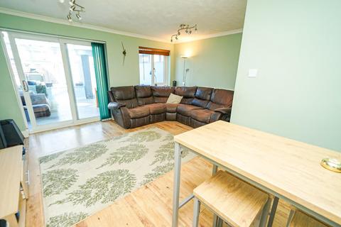 3 bedroom detached house for sale, Willow Bank Walk, Leighton Buzzard