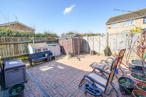 3 bedroom detached house for sale, Willow Bank Walk, Leighton Buzzard