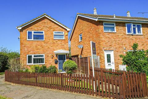3 bedroom detached house for sale, Willow Bank Walk, Leighton Buzzard