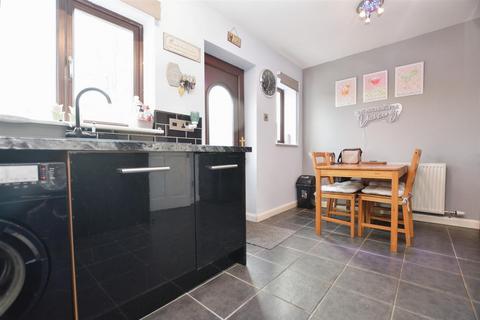 16 Briar Way, Scunthorpe, DN15 8UU
