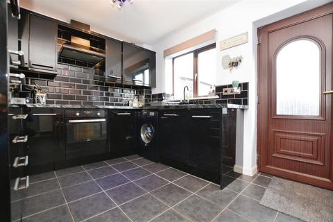 16 Briar Way, Scunthorpe, DN15 8UU