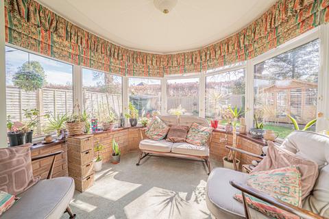 8 Bramshall Drive, Dorridge, Solihull, B93 8TG