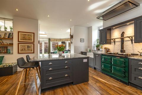 Elmbank Galahill, Jedburgh, TD8 6QF