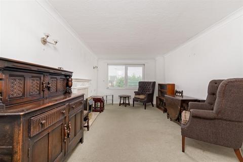 1 bedroom flat for sale, Homecherry House, High Road, Loughton