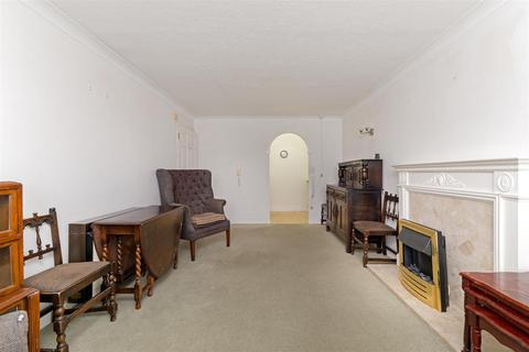 1 bedroom flat for sale, Homecherry House, High Road, Loughton