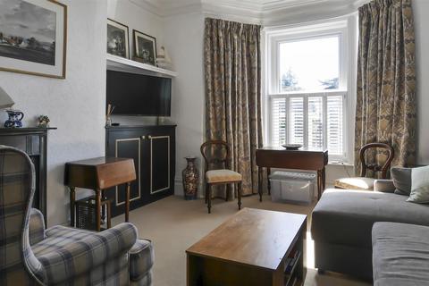 1 bedroom apartment for sale, South Terrace, Littlehampton BN17