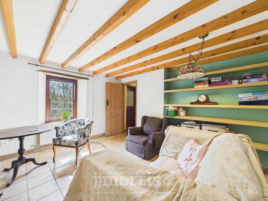Parlour/Bedroom 3