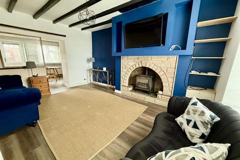 2 bedroom terraced house for sale, Millbank, Heighington Village, Newton Aycliffe