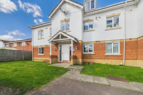 9 Basildon Close, Watford, WD18 8WL