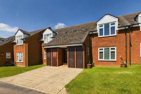 1 bedroom retirement property for sale, Henbit Close, Tadworth KT20