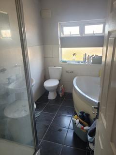 4 Rainsford Way, Hornchurch, RM12 4BJ