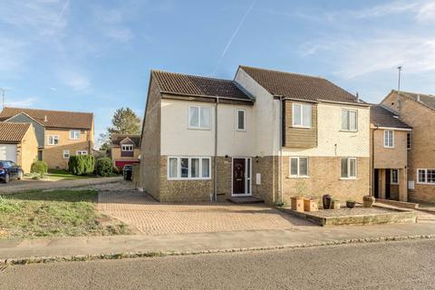 51 Carters Close, Sherington, Newport Pagnell, MK16 9NW