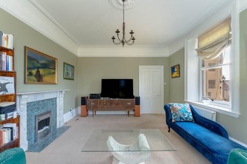 2 bedroom flat for sale, Shrubbery Road, Hillside