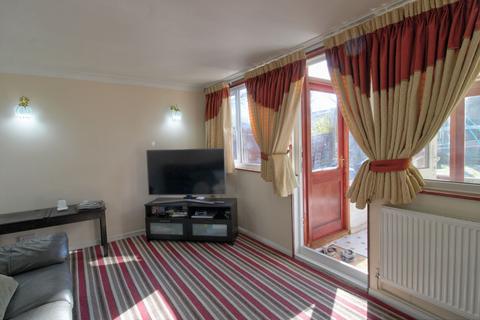 190 Berecroft, Harlow, CM18 7SF