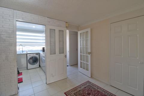 190 Berecroft, Harlow, CM18 7SF