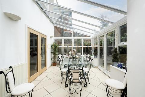 5 bedroom detached house for sale, Hankins Lane, Mill Hill, London, NW7