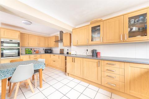 14 Bradgate Road, Bedford, MK40 3DE