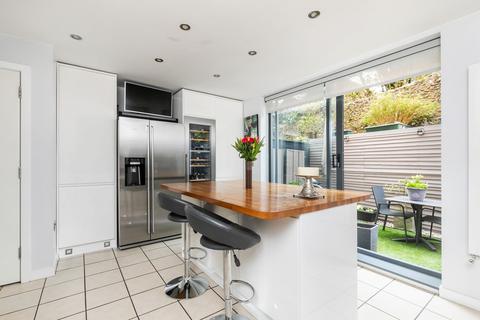 undefined, Staple Gardens, Winchester, SO23