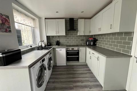 9 Marsden Close, Ashton-under-lyne, OL7 9SG