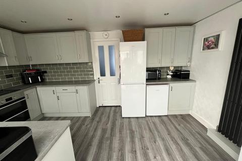 9 Marsden Close, Ashton-under-lyne, OL7 9SG