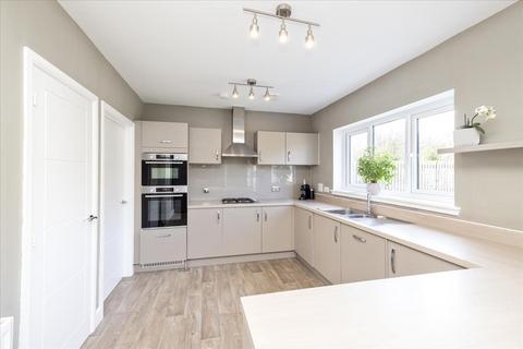 37 Kingsfield Drive, Newtongrange, Dalkeith, EH22 4FN