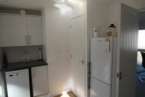 2 bedroom mobile home for sale, Keat Farm Close, Herne Bay