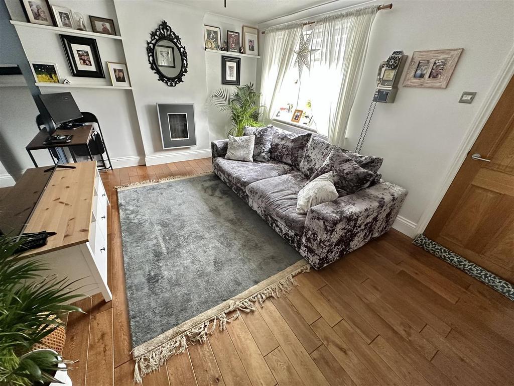 Bramleys Estate Agents - Sandiway Bank - Dewsbury