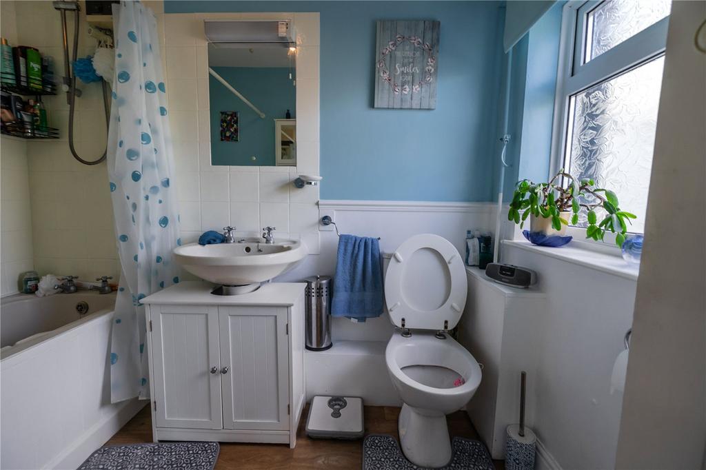 Bathroom (2)