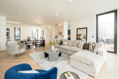 Apartment 801, 3 Wood Crescent, London, W12 7GN