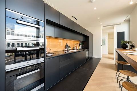 Apartment 801, 3 Wood Crescent, London, W12 7GN