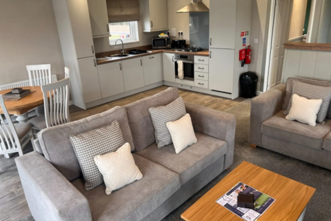 2 bedroom lodge for sale, Louth Lincolnshire