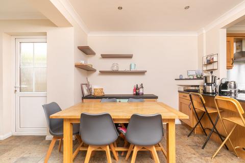 4 bedroom terraced house for sale, Wavell Way, Winchester, SO22