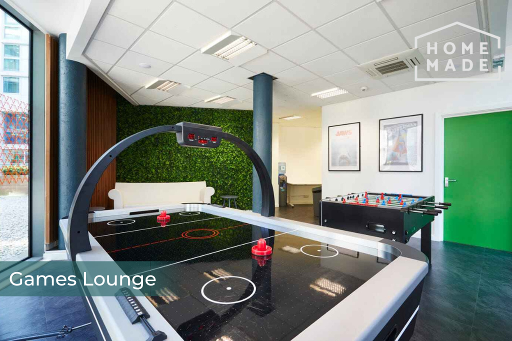 Ad3a08b5f7286ace0478f1093d90