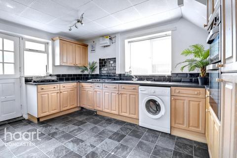 undefined, Windermere Avenue, Doncaster