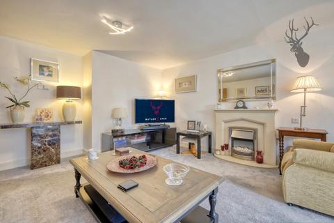 1 bedroom apartment for sale, High Street, Epping